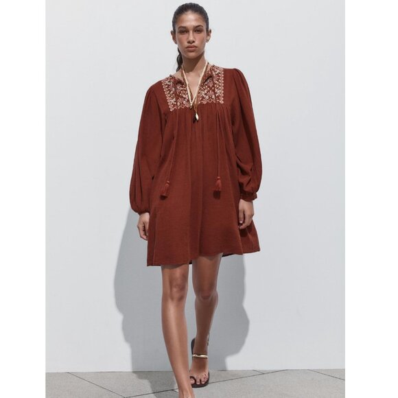 ZARA EMBROIDERED SHORT DRESS NWT - Picture 1 of 9